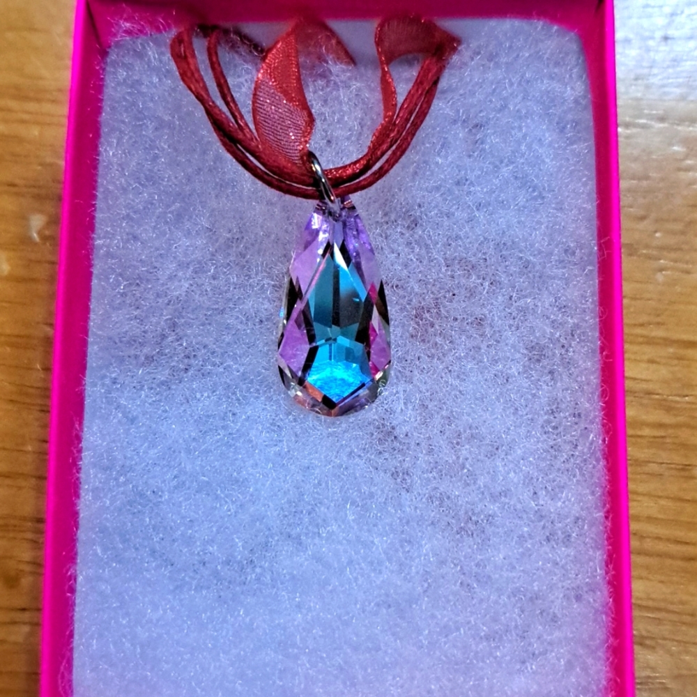 🔥CLEARANCE! Petal Parade Crystal Marquise Necklace